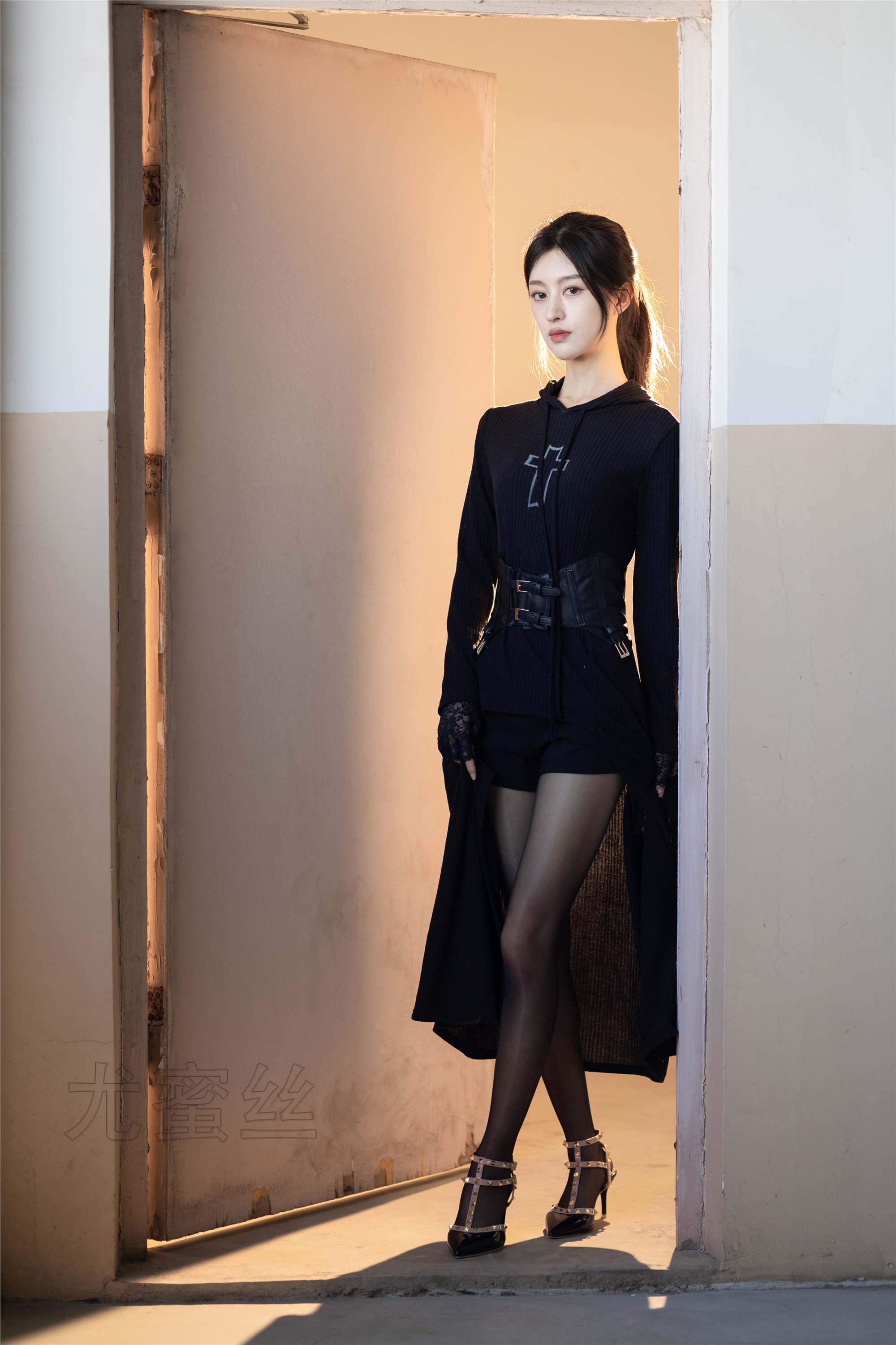 尤蜜丝 穿搭写真 No.125